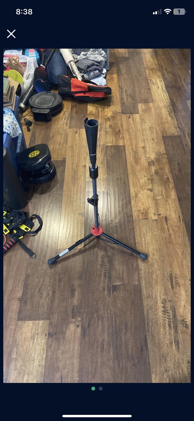 Tee with bucket of balls