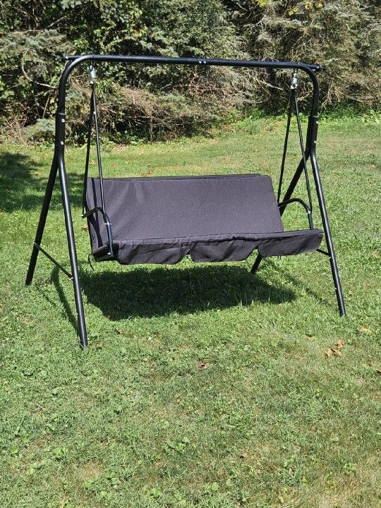 Outdoor Patio Swing