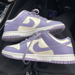 Nike Dunks Women Size 8 (Purple & White)
