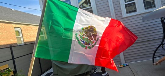 🇲🇽 New México 3x5' Flags With Pole 🇲🇽