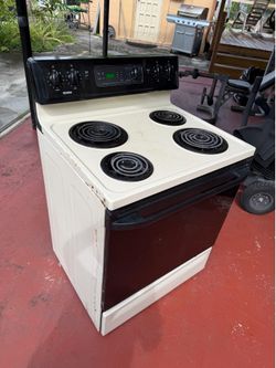 Kenmore electric stove 30”