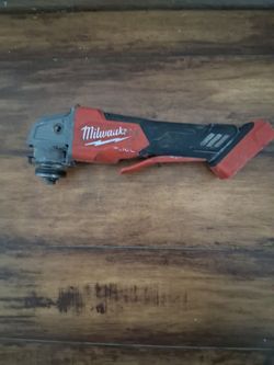 Milwaukee grinder
