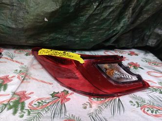 2025-26 Toyota Camry Left Tail Light