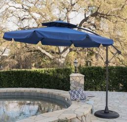 10 Ft Iron Cantilever Tilt Outdoor Patio Umbrella in Navy Blue