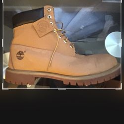 Timberland 13 M  $100