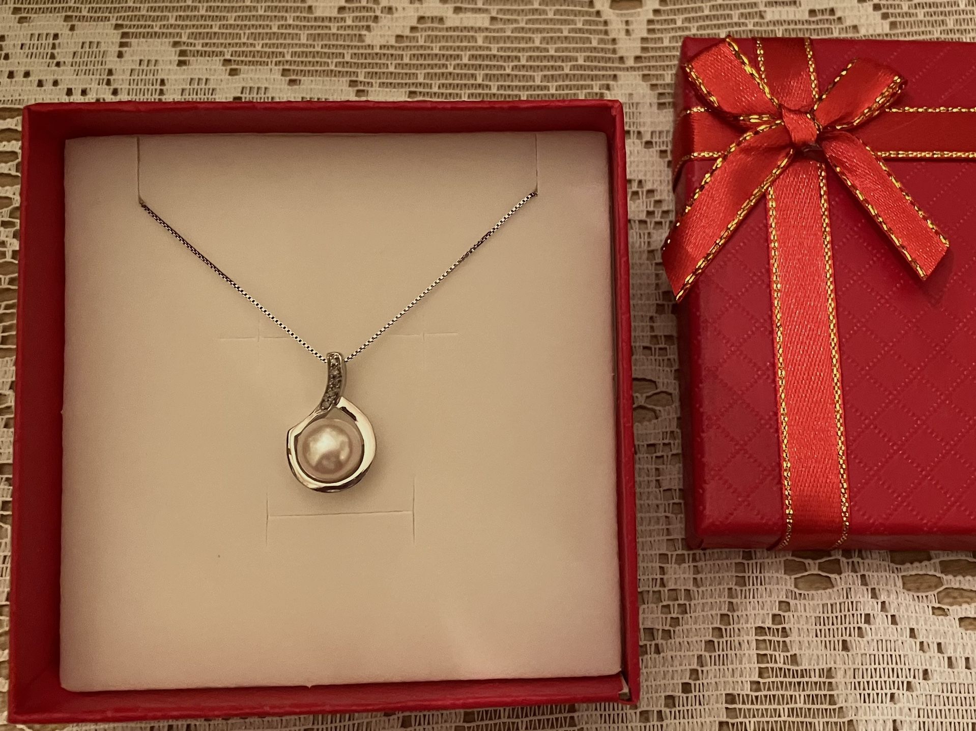 STERLING FRESHWATER PEARL PENDANT