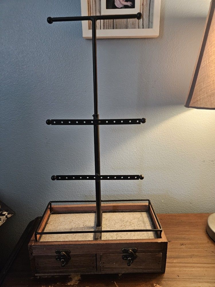 Jewelry Holder/ Organizer 
