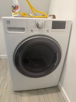 Kenmore Front-Load Gas Dryer White