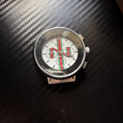Gucci Pantcaon Watch Swiss Made Ref 1142 WORKING, (Needs battery+Strap)