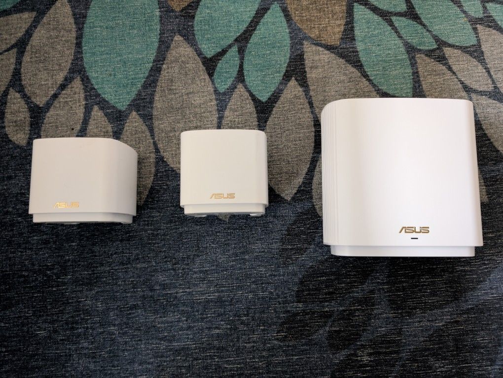 Asus Wireless Router And Wireless Mesh Kit (1 x XT8 + 2 x XD4, Wifi6)
