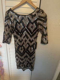 City Trend Sequenced Black And Gold Dress