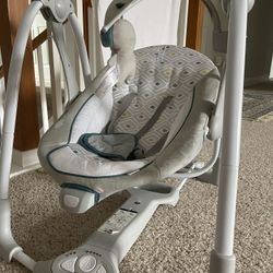 Ingenuity ConvertMe 2-in-1 Compact Portable Automatic Baby Swing & Infant Seat, Battery-Powered Vibrations, Nature Sounds, 0-9 Months 6-20 lbs (Nash)