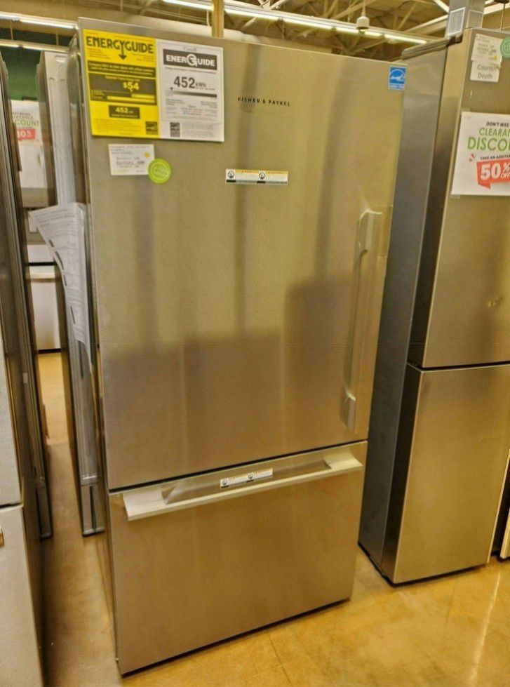 Fisher and Paykel 31" Refrigerator 