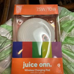 New onn. Wireless Charging Pad with LED Lighting, 10W Wireless Charger Compatible with Samsung and iPhone 8/SE and Newer $10 Each 