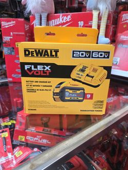 DEWALT 20VMAX /60V MAX BATTERY AND CHARGER KIT