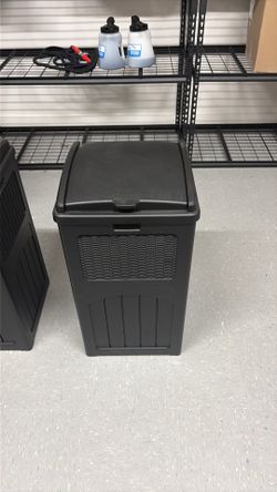 Storage/garbage bins