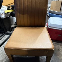 Leather chair- Dania