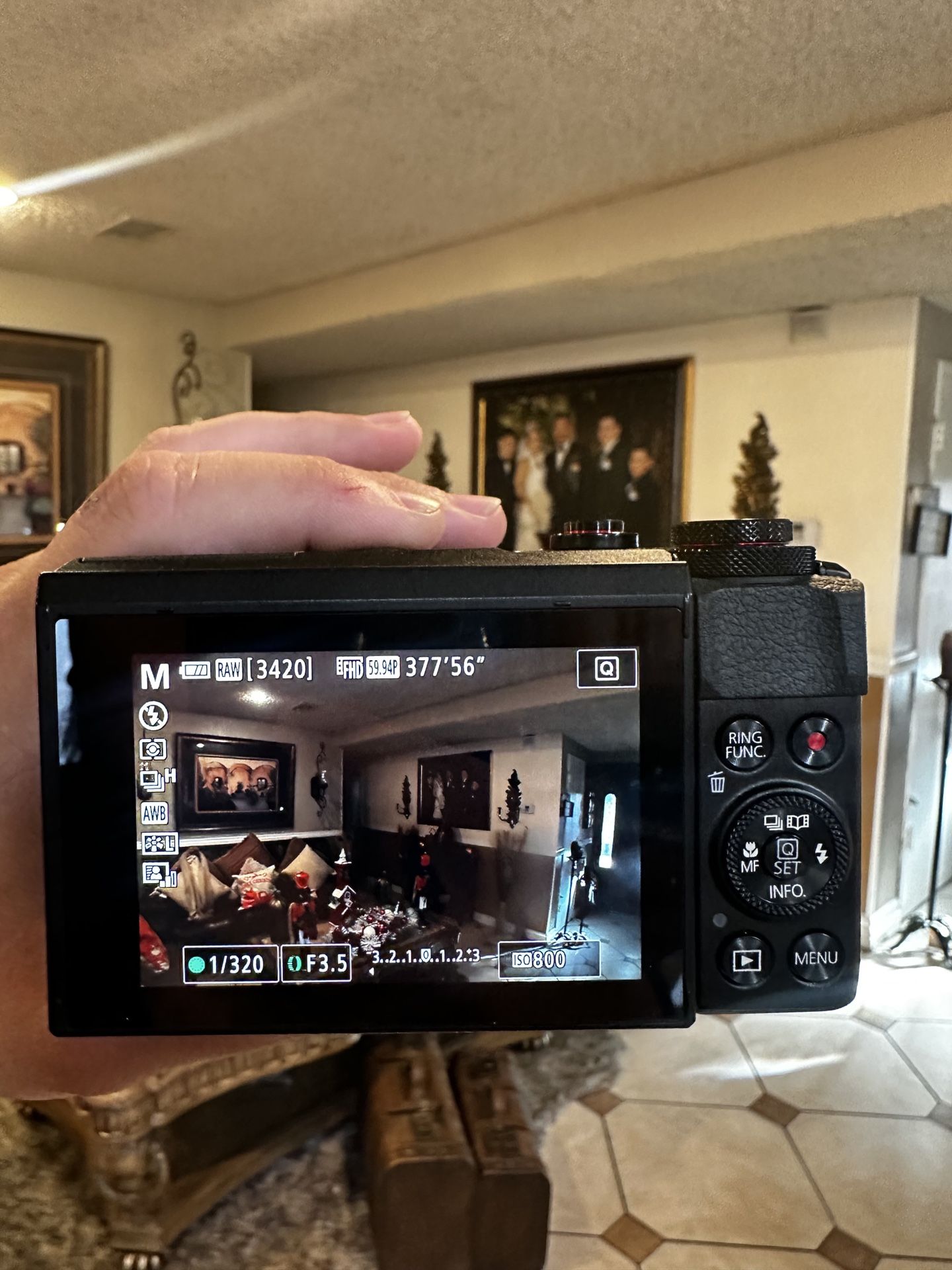 Canon G7x Mark 2