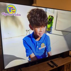 Samsung DU7200 65 Inch And Soundbar 