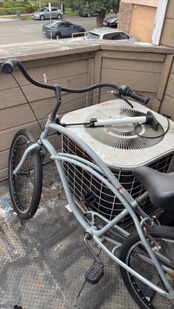 Tuesday Beach Cruiser