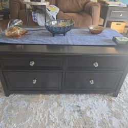 Good Condition Living Room Coffee Table And End Tables