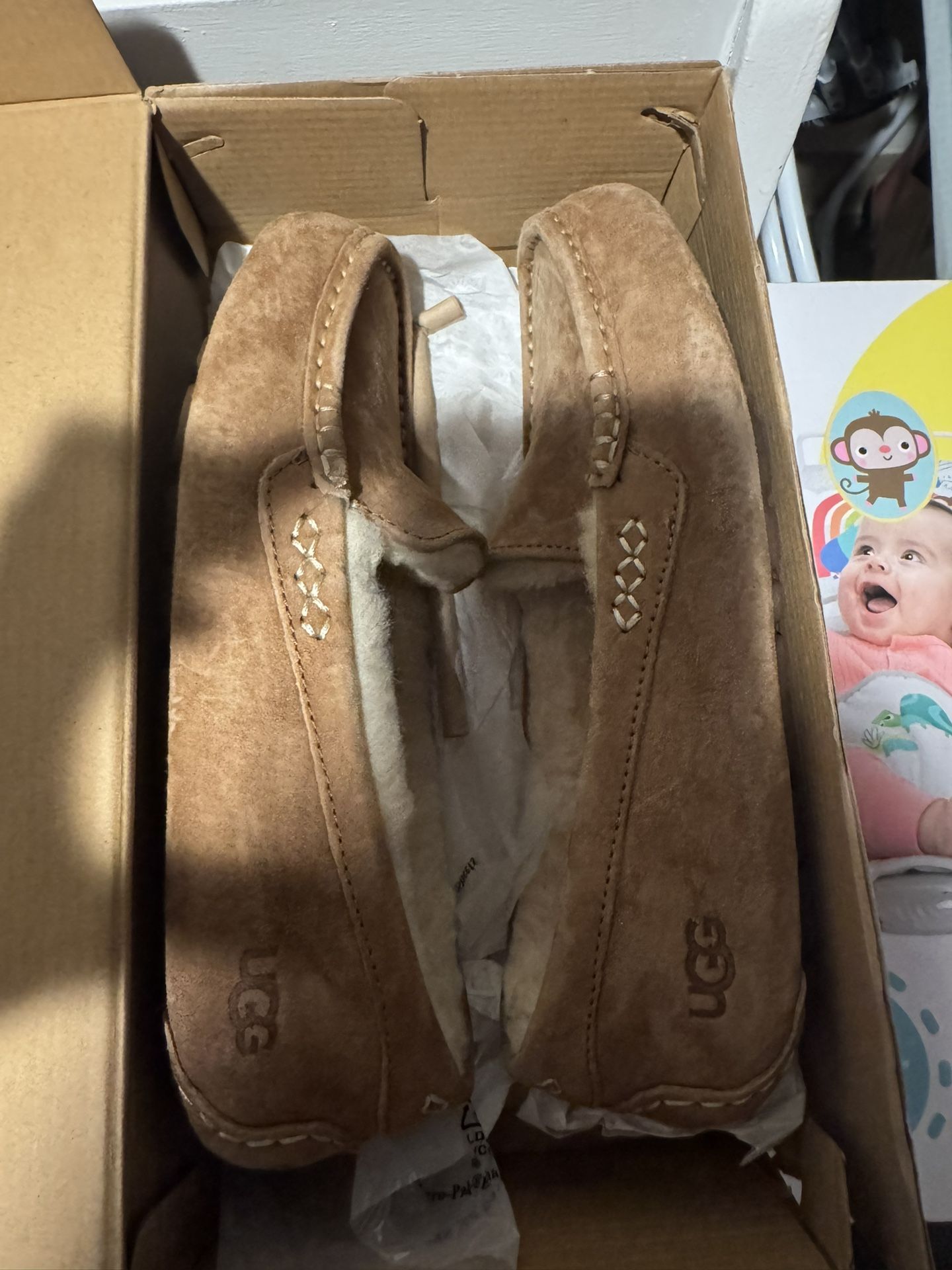 Ugg Slippers 