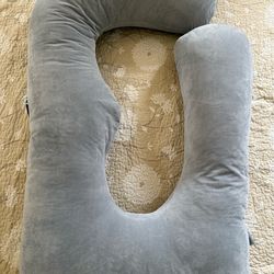 Momcozy U-Shaped Pregnancy Pillow