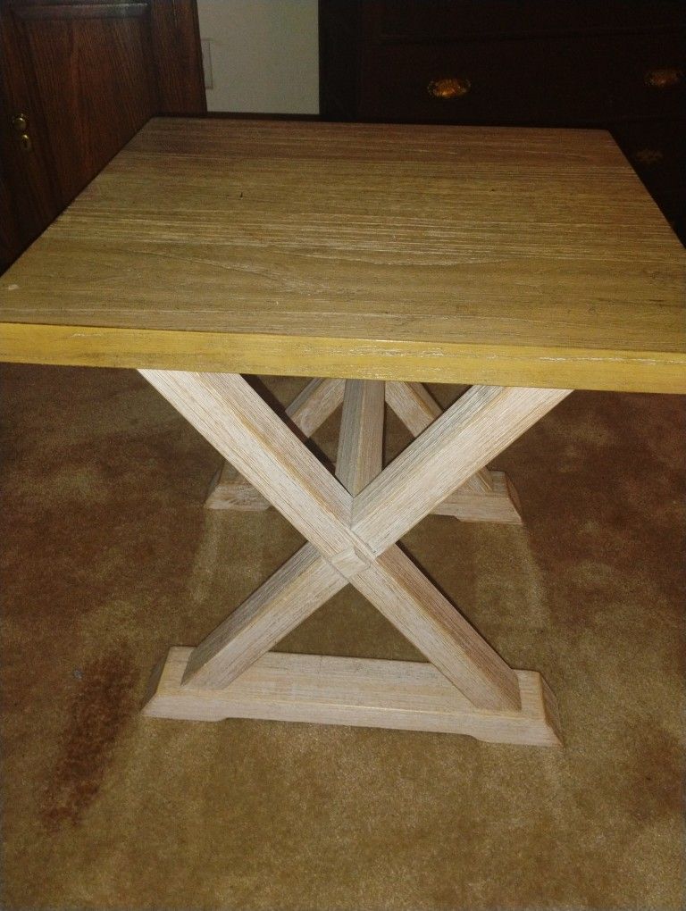 Coffee/End Table