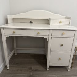 Pottery Barn Kids Desk 