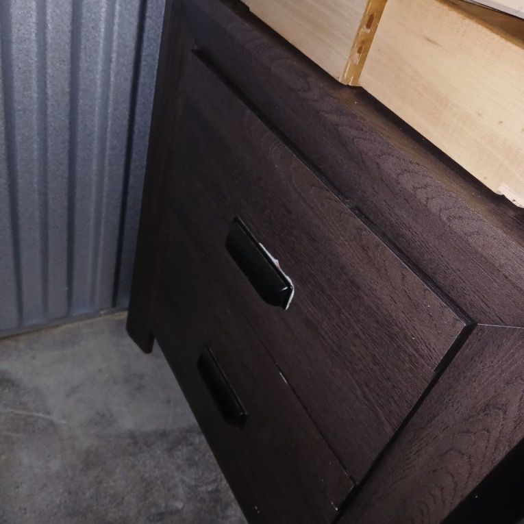 Bedside Night Stand With 2 Drawers