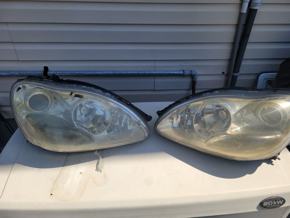 2001-2006 S500 Headlight Lens Mercedes-Benz 