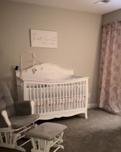 Davinci Baby Convertible Crib