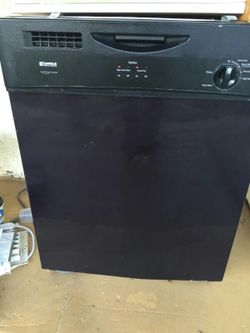 Dishwasher Kenmore brand new ( open box )
