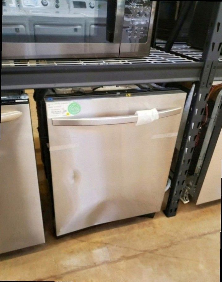 Samsung Dishwasher M4HV