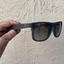 Ray-Ban sunglasses “Justin” brand new