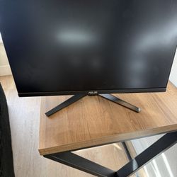 ASUS TUF Gaming Monitor + Corsair Keyboard