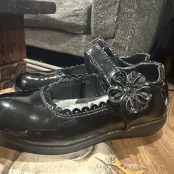 Like New Black Shoes Size 10