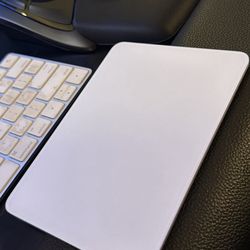 Apple Magic Trackpad 2