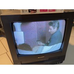 13” Sharp Tv VCR Combo with. Remote 