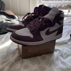 Jordan 1 Retro High Og Mauve / White