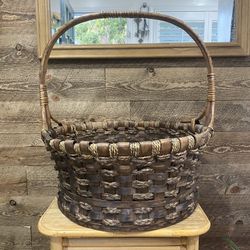 Large Dark Brown Woven Wicker Basket With Handle 