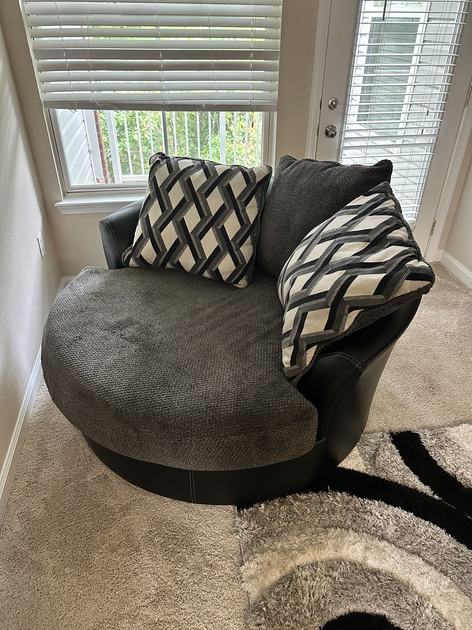 Swivel Couch