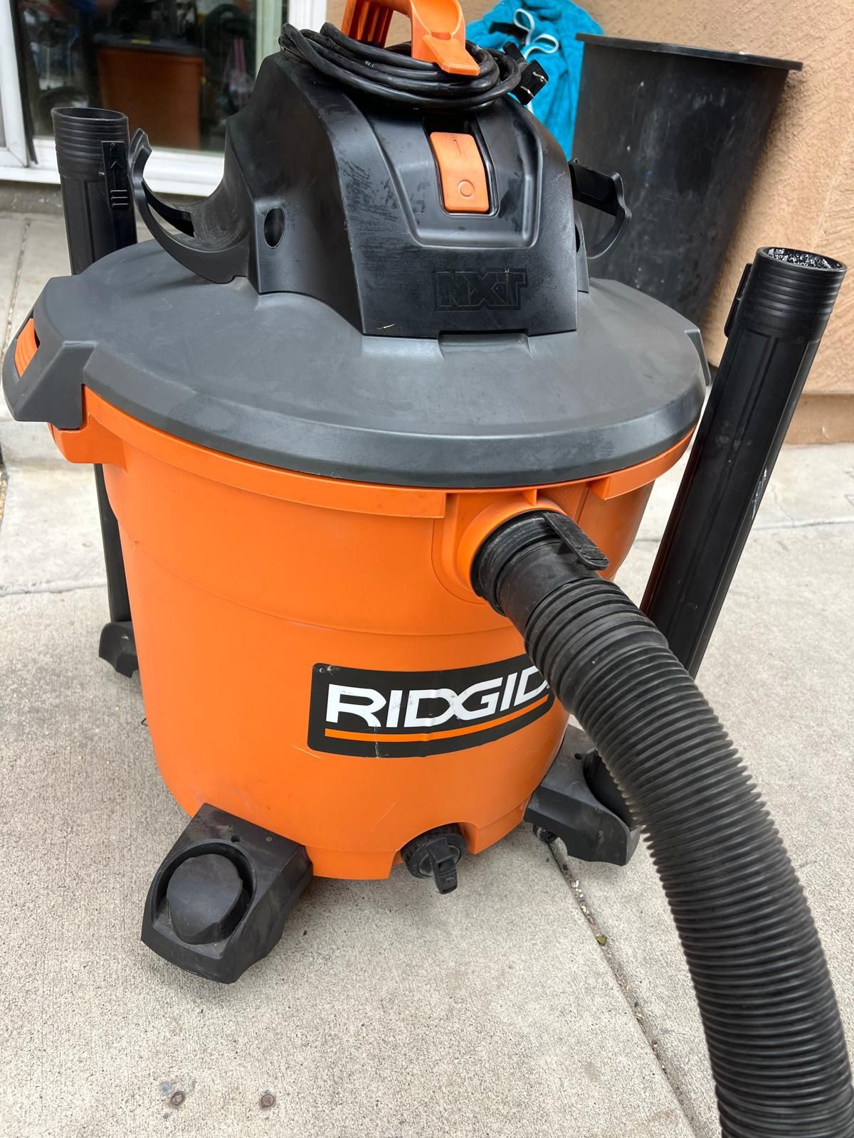 RIDGID Vacuum 16 Gallons