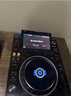 CDJ 3000