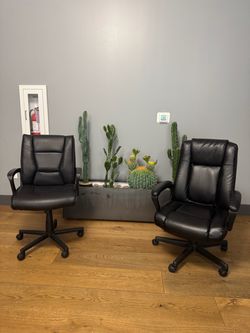 2 ROLLING OFFICE CHAIRS 30 each
