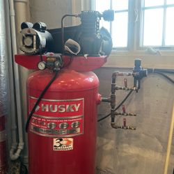Husky Air Compressor Hardly Used 