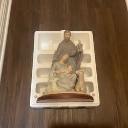 Members Mark Porcelain Holy Family Jesus Mary Joseph 16" 2006 Hand Painted