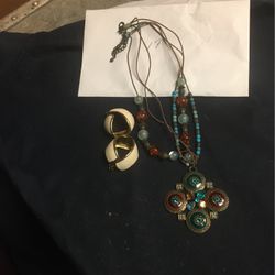 Women Necklaces And Earrings 