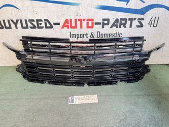 w/damages 2021 - 2024 CHEVROLET TAHOE SUBURBAN FRONT GRILLE OEM AX98679 w/o emblem