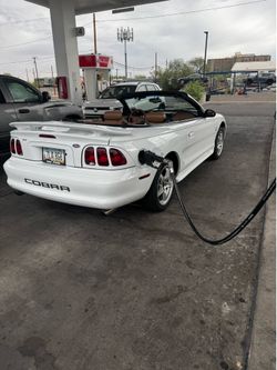 1998 Ford Mustang